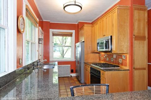 1010 Forest Ave, Evanston, IL 60202 photo 4