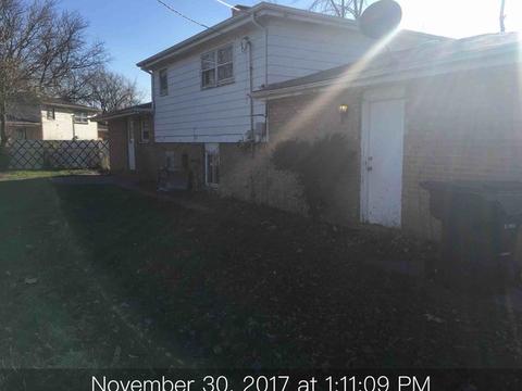 15451 Sunset Dr, Dolton, IL 60419 photo 2