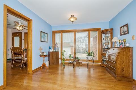 7116 W Wright Ter, Niles, IL 60714 photo 5