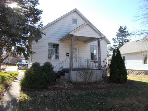 211 W 1st St, Spring Valley, IL 61362 photo 1
