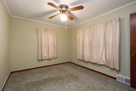 215 Hereford Ave, Steger, IL 60475 photo 7