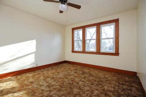 300 W Jefferson St, Danforth, IL 60930 photo 11