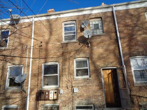 725 E 105th St, Chicago, IL 60628 photo 2