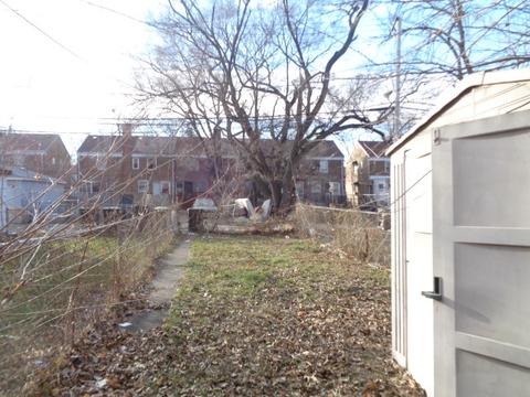 725 E 105th St, Chicago, IL 60628 photo 3