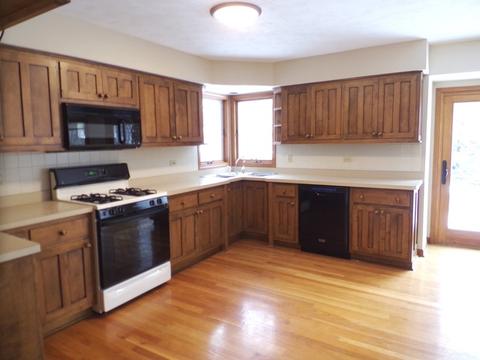 15535 S Robin Ct, Plainfield, IL 60544 photo 11