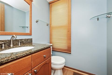 1504 Knotty Pine Dr, Elgin, IL 60123 photo 18
