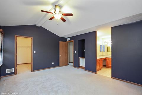 1504 Knotty Pine Dr, Elgin, IL 60123 photo 12