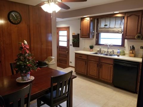 93 Ashland Ave, Des Plaines, IL 60016 photo 7