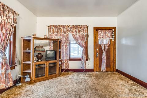 828 Watson St, Aurora, IL 60505 photo 6