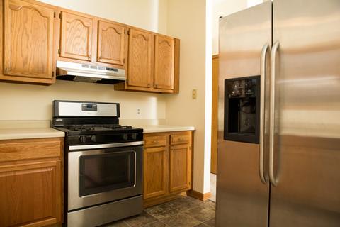 528 Park Rd, Lakemoor, IL 60051 photo 5