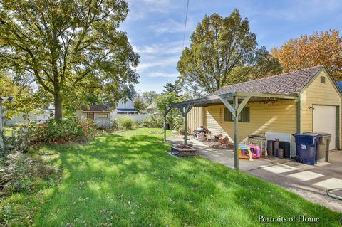 675 Chester Ave, Elgin, IL 60120 photo 17