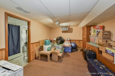 675 Chester Ave, Elgin, IL 60120 photo 15