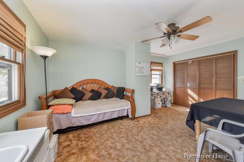675 Chester Ave, Elgin, IL 60120 photo 13