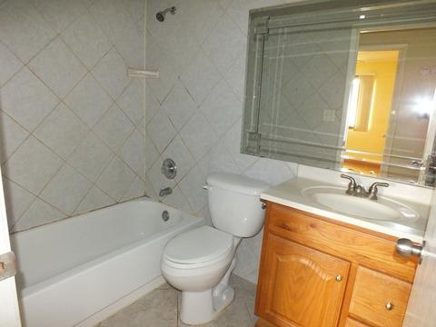 1845 Wright Ln, Hanover Park, IL 60133 photo 12