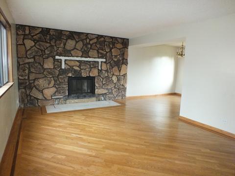 1845 Wright Ln, Hanover Park, IL 60133 photo 7