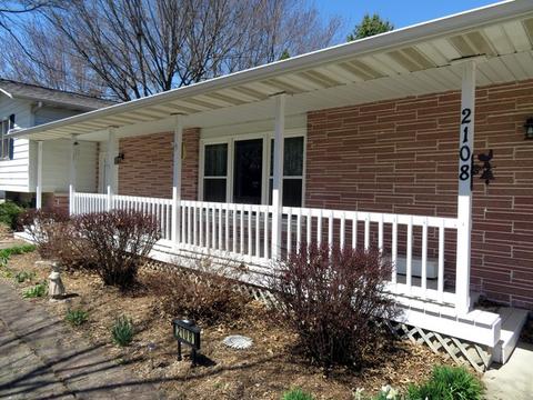 2108 E 39th St, Sterling, IL 61081 photo 2