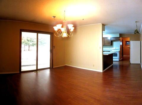 2108 E 39th St, Sterling, IL 61081 photo 9