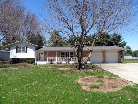 2108 E 39th St, Sterling, IL 61081 photo 1