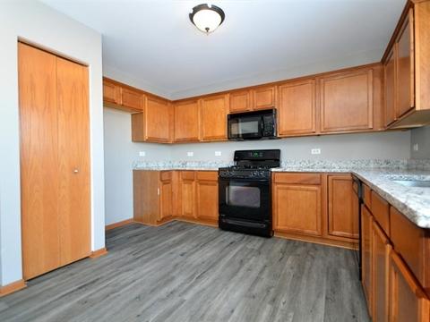 333 Aster Dr, Minooka, IL 60447 photo 8