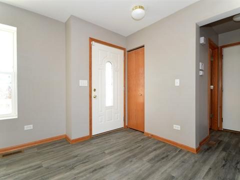 333 Aster Dr, Minooka, IL 60447 photo 3