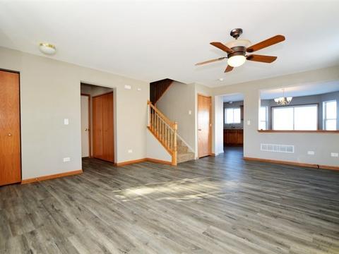 333 Aster Dr, Minooka, IL 60447 photo 6