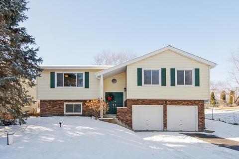 20 Meadow Ln, Oakwood Hills, IL 60013 photo 1