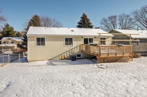 20 Meadow Ln, Oakwood Hills, IL 60013 photo 10