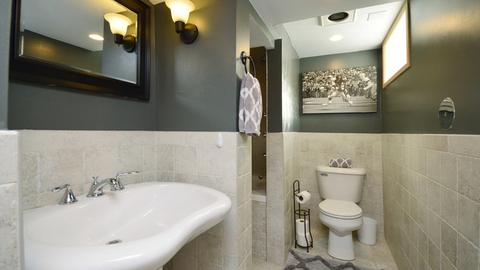 1745 Lee St, Des Plaines, IL 60018 photo 13