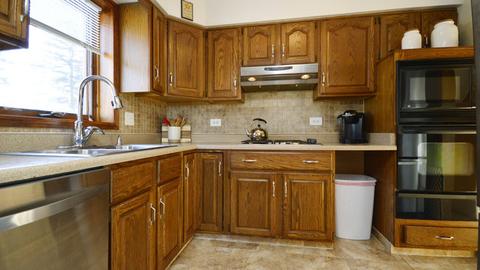 1745 Lee St, Des Plaines, IL 60018 photo 7