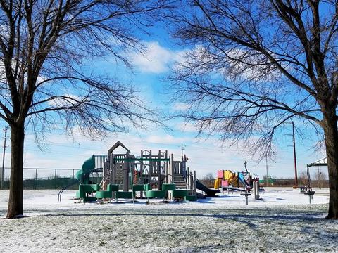 2552 Hatfield Ct, Elgin, IL 60123 photo 31
