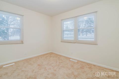 729 Simms St, Aurora, IL 60505 photo 10