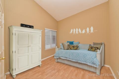 1015 Pheasant Run Ln, Aurora, IL 60504 photo 21