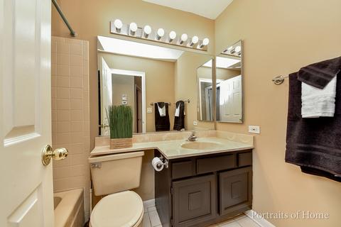 1015 Pheasant Run Ln, Aurora, IL 60504 photo 23