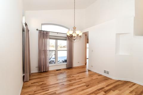 1047 Stephen Ct, Aurora, IL 60502 photo 10