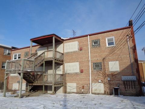417 E 107th St, Chicago, IL 60628 photo 2