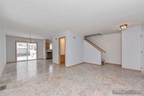 1720 Mountain Ridge Pass, Plainfield, IL 60586 photo 3