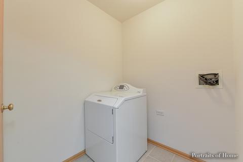 1720 Mountain Ridge Pass, Plainfield, IL 60586 photo 8
