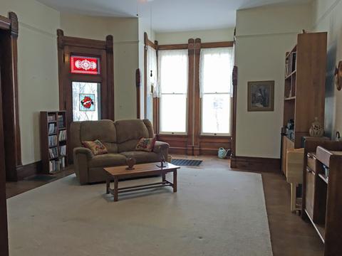 306 S 3rd St, Oregon, IL 61061 photo 4
