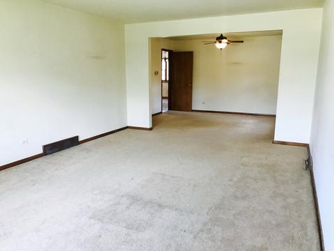 1557 Webster Ln, Des Plaines, IL 60018 photo 7