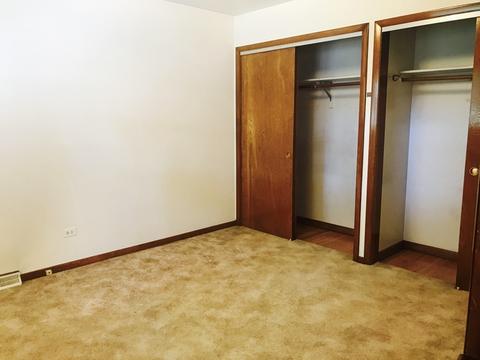 1557 Webster Ln, Des Plaines, IL 60018 photo 12