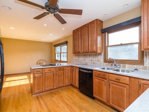 3425 W Bretons Dr, Mchenry, IL 60050 photo 6