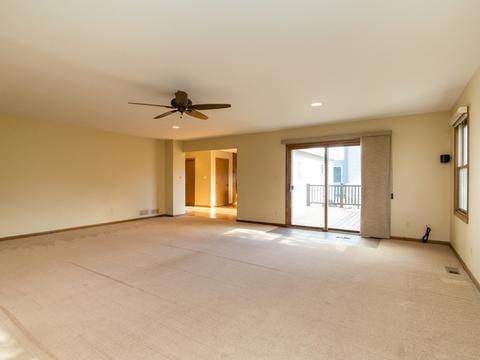 3425 W Bretons Dr, Mchenry, IL 60050 photo 9