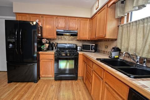 14451 Ridgeway Ave, Midlothian, IL 60445 photo 8
