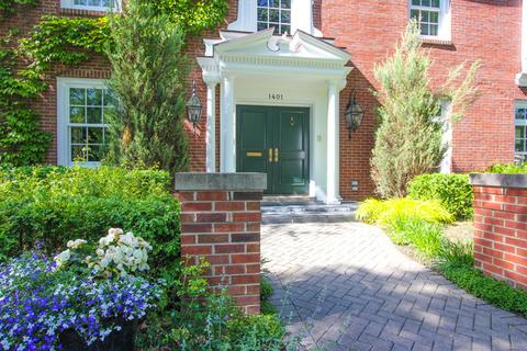 1401 Jackson Ave, River Forest, IL 60305 photo 2