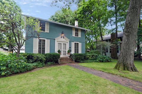 340 E Prospect Ave, Lake Bluff, IL 60044 photo 1