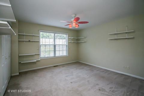 925 Old Oak Cir, Algonquin, IL 60102 photo 11