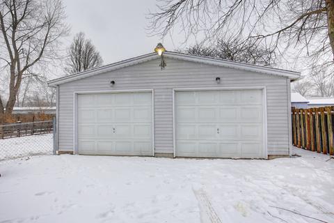 507 W Meyer St, Thomasboro, IL 61878 photo 3