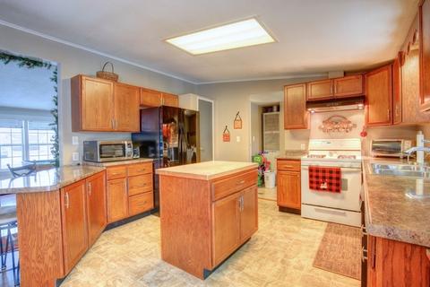 507 W Meyer St, Thomasboro, IL 61878 photo 12