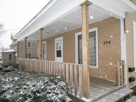 204 E Brink St, Harvard, IL 60033 photo 3