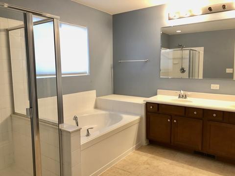 423 Azalea St, Elgin, IL 60124 photo 13